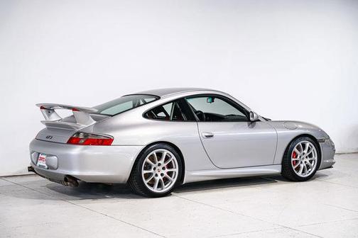 2004 Porsche 911 GT3