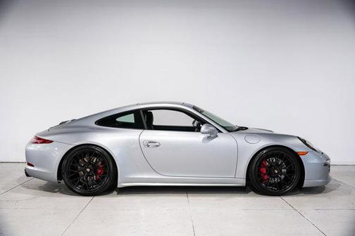 2015 Porsche 911 Carrera GTS