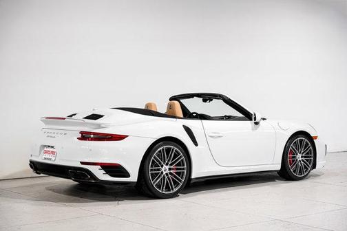 2018 Porsche 911 Turbo