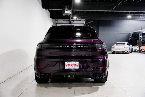 2024 Porsche Cayenne S