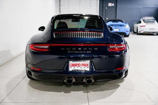 2019 Porsche 911 Carrera 4S