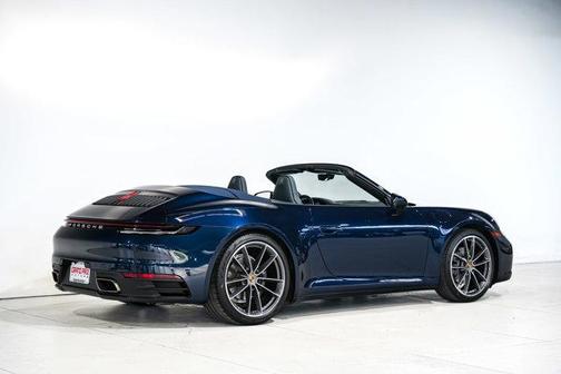 2020 Porsche 911 Carrera