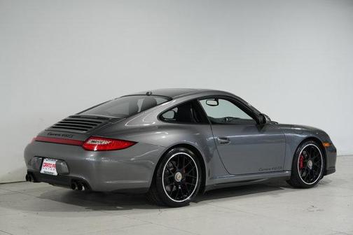 2012 Porsche 911 Carrera 4 GTS