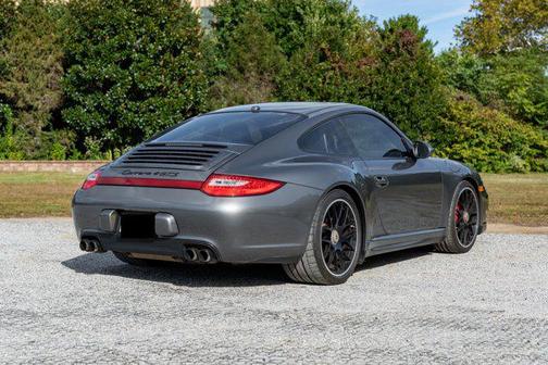 2012 Porsche 911 Carrera 4 GTS