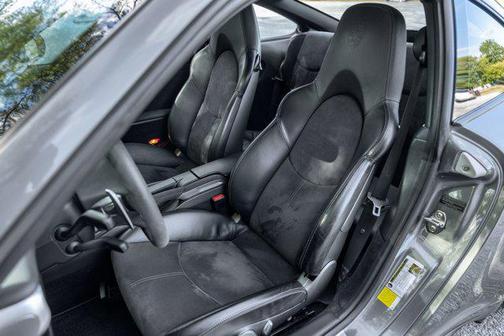 2012 Porsche 911 Carrera 4 GTS
