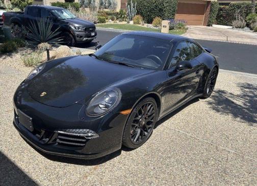Carmine Red 2016 Porsche 911 Carrera 4 GTS