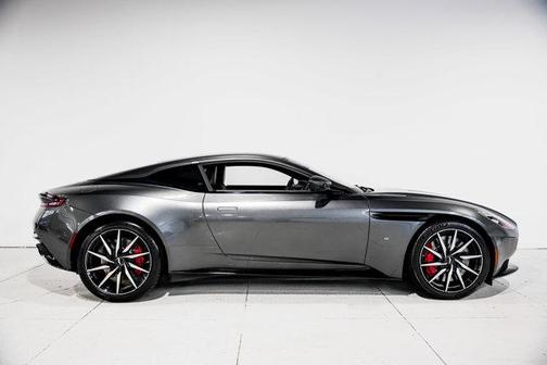 2017 Aston Martin DB11 Coupe