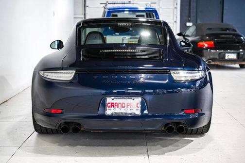 2015 Porsche 911 Carrera GTS