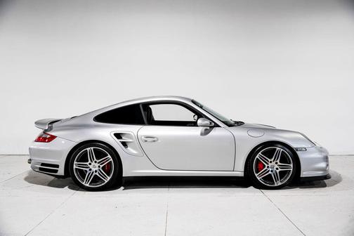 Arctic Silver Metallic 2007 Porsche 911 Turbo