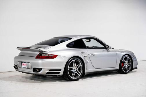 Arctic Silver Metallic 2007 Porsche 911 Turbo