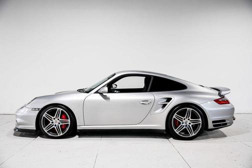Arctic Silver Metallic 2007 Porsche 911 Turbo