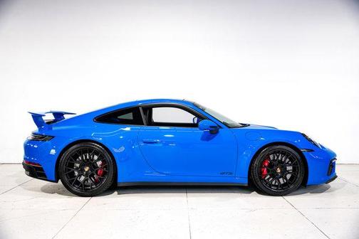2022 Porsche 911 Carrera GTS