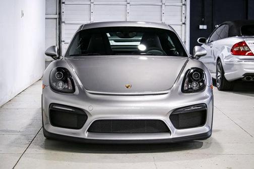2016 Porsche Cayman GT4
