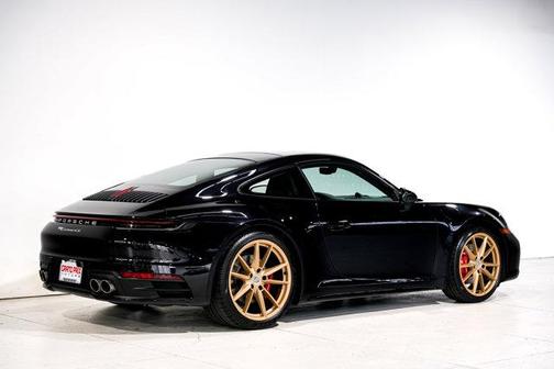 2020 Porsche 911 Carrera 4S