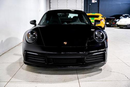 2020 Porsche 911 Carrera 4S