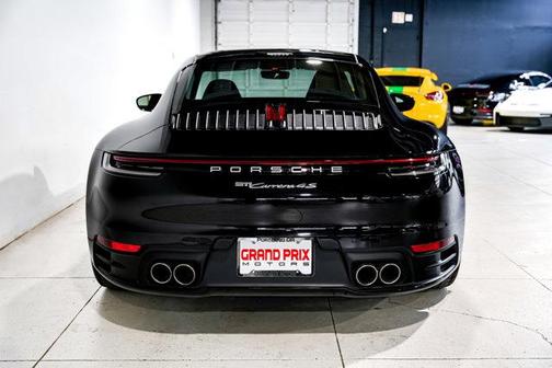 2020 Porsche 911 Carrera 4S