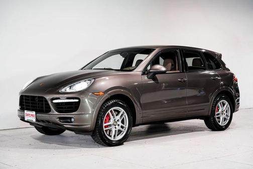 Umber Metallic 2013 Porsche Cayenne Turbo