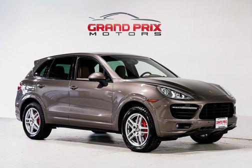 Umber Metallic 2013 Porsche Cayenne Turbo
