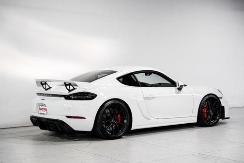 2020 Porsche 718 Cayman GT4