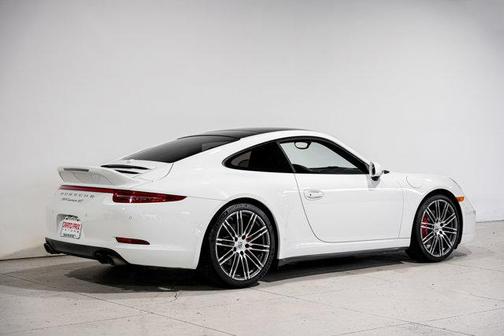 2016 Porsche 911 Carrera 4S