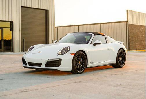2017 Porsche 911 Targa 4
