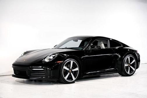 2020 Porsche 911 Carrera 4S