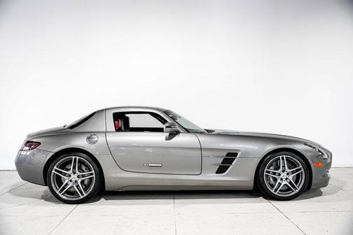2012 Mercedes-Benz SLS AMG Base