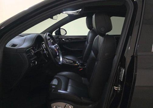 2024 Porsche Macan AWD