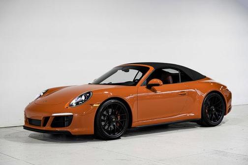 2018 Porsche 911 Carrera GTS