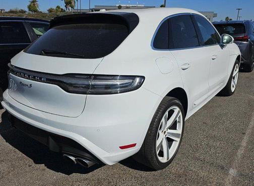 2023 Porsche Macan S