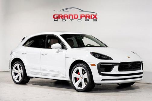 2023 Porsche Macan S