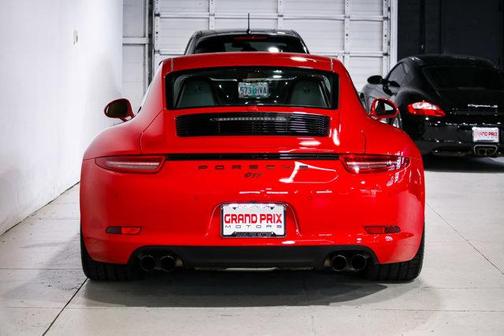 2016 Porsche 911 Carrera GTS