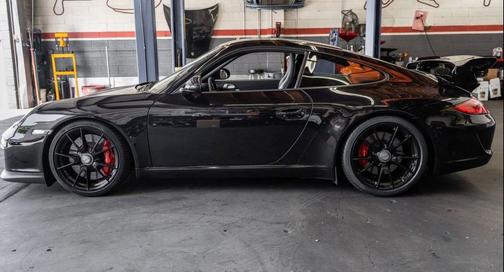 Basalt Black Metallic 2010 Porsche 911 GT3