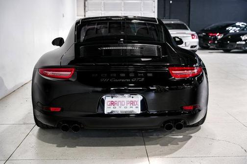 2016 Porsche 911 Carrera GTS