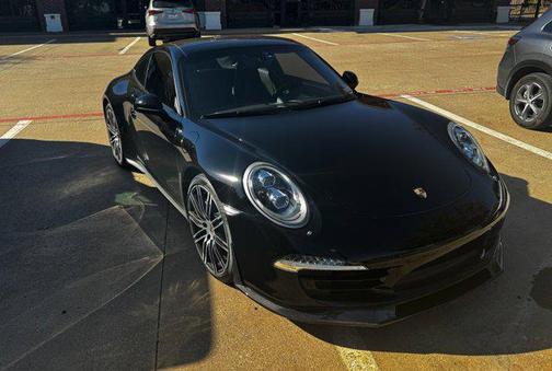 2016 Porsche 911 Black Edition