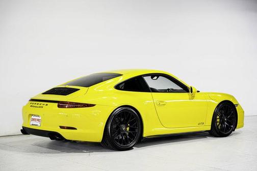 2015 Porsche 911 Carrera GTS