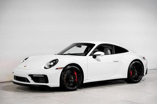 2022 Porsche 911 Carrera GTS