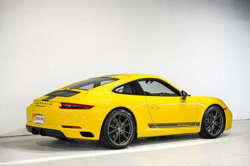 2019 Porsche 911 Carrera T