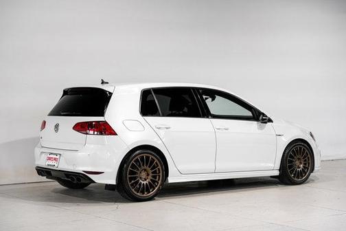 2017 Volkswagen Golf R 2.0T DSG