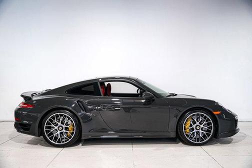 2016 Porsche 911 Turbo S