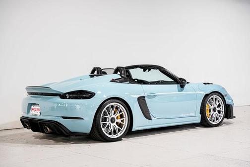 2024 Porsche 718 Spyder RS