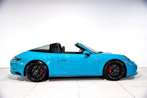 2017 Porsche 911 Targa 4 GTS