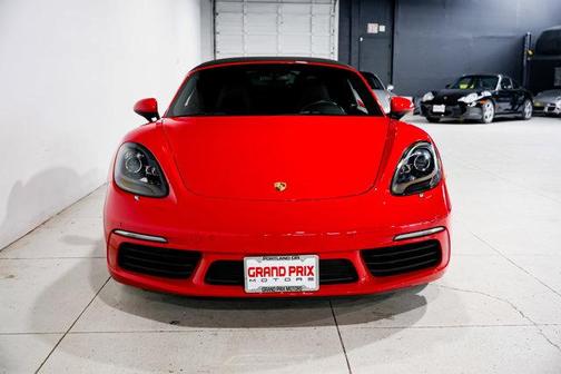Guards Red 2018 Porsche 718 Boxster Roadster