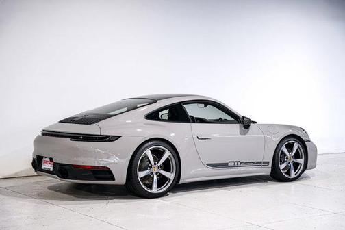 2024 Porsche 911 Carrera T