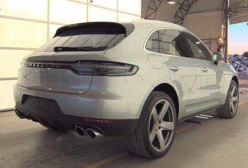 2021 Porsche Macan S