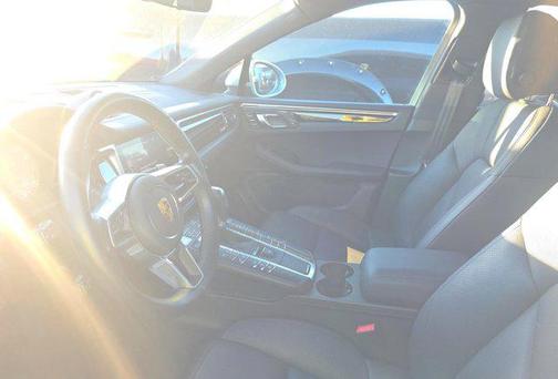 2021 Porsche Macan S