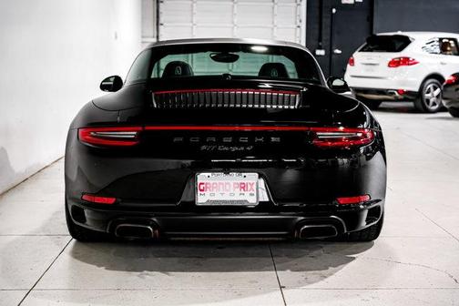 2017 Porsche 911 Targa 4