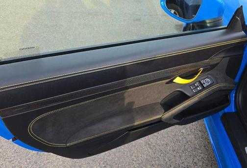 2023 Porsche 718 Spyder Roadster