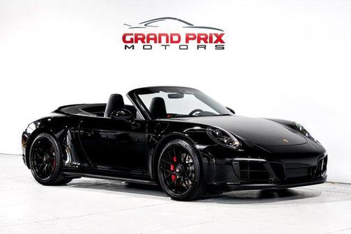 2019 Porsche 911 Carrera 4 GTS