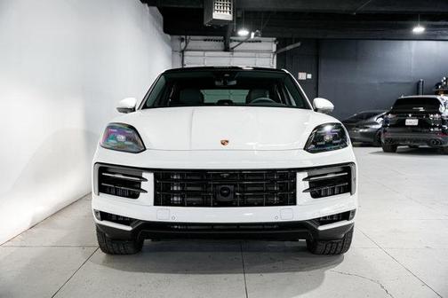 2024 Porsche Cayenne Coupe AWD